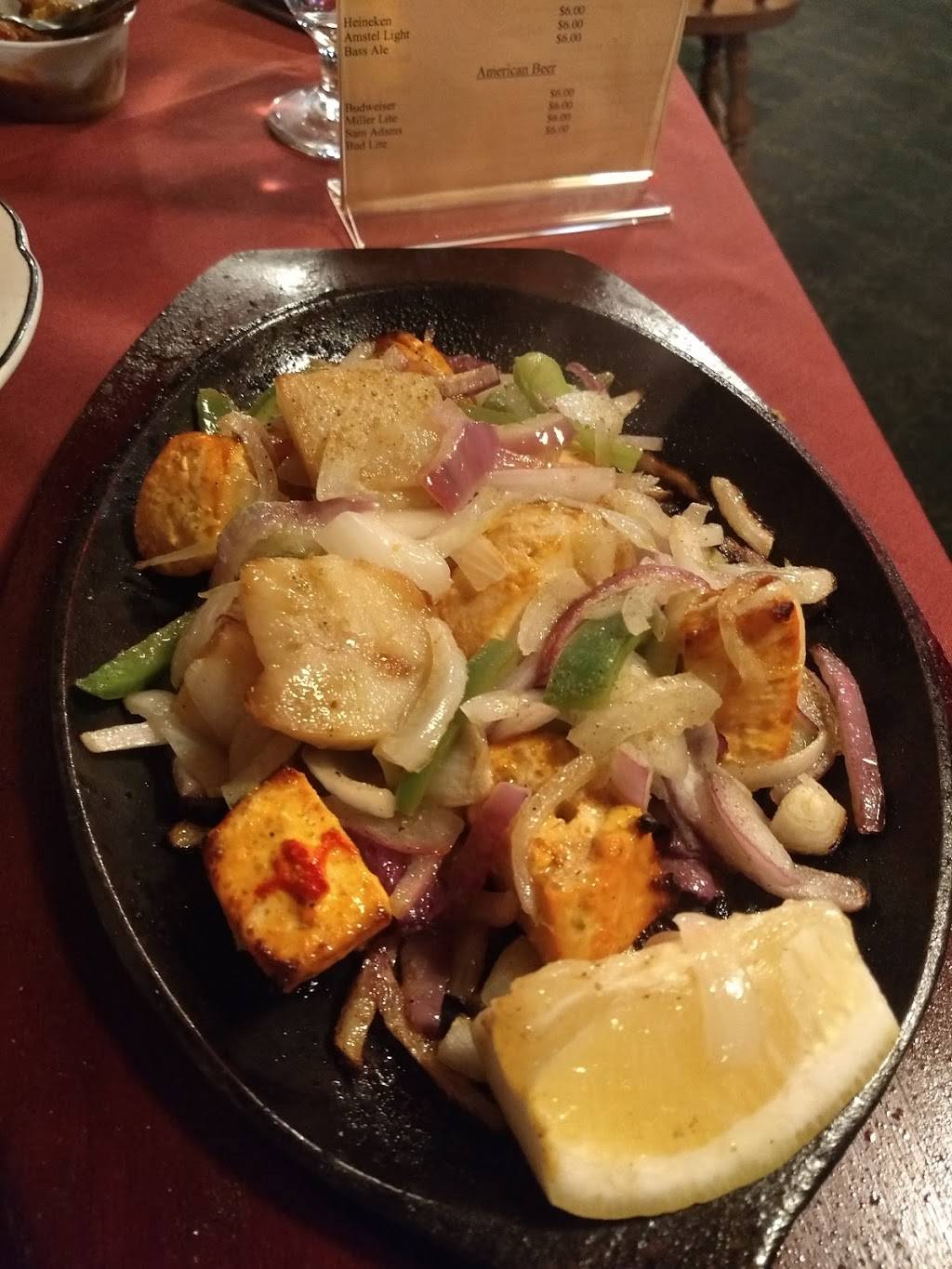 Golden Swan Indian Cuisine | restaurant | 323 Main St, Falmouth, MA 02540, USA | 5085406580 OR +1 508-540-6580