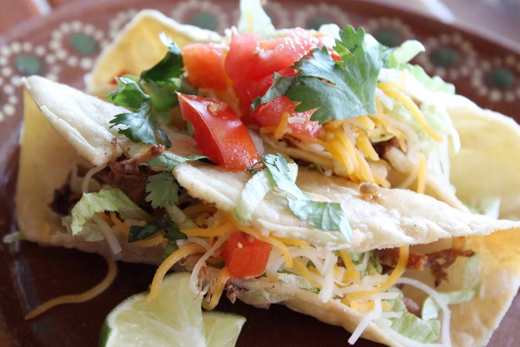 Tortilleria Perches | restaurant | 1601 W Sunshine St, Springfield, MO 65807, USA | 4178648195 OR +1 417-864-8195