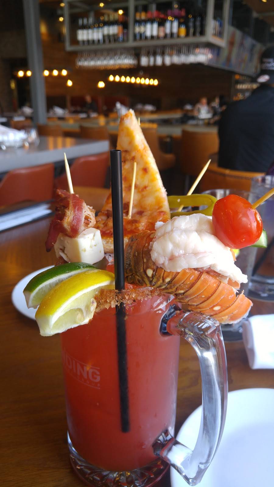 Arthurs Landing | restaurant | 17600 Yonge St, Newmarket, ON L3Y 4Z1, Canada | 2894530072 OR +1 289-453-0072