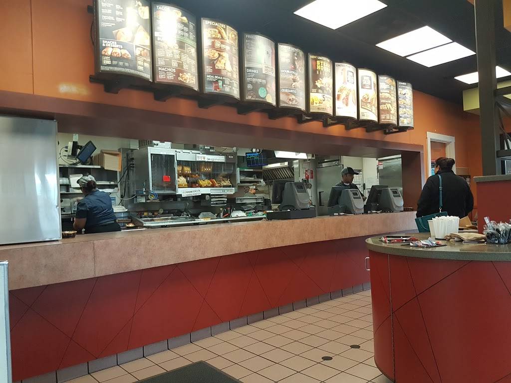 Taco Bell | meal takeaway | 1370 Blossom Hill Rd, San Jose, CA 95118, USA | 4082674091 OR +1 408-267-4091