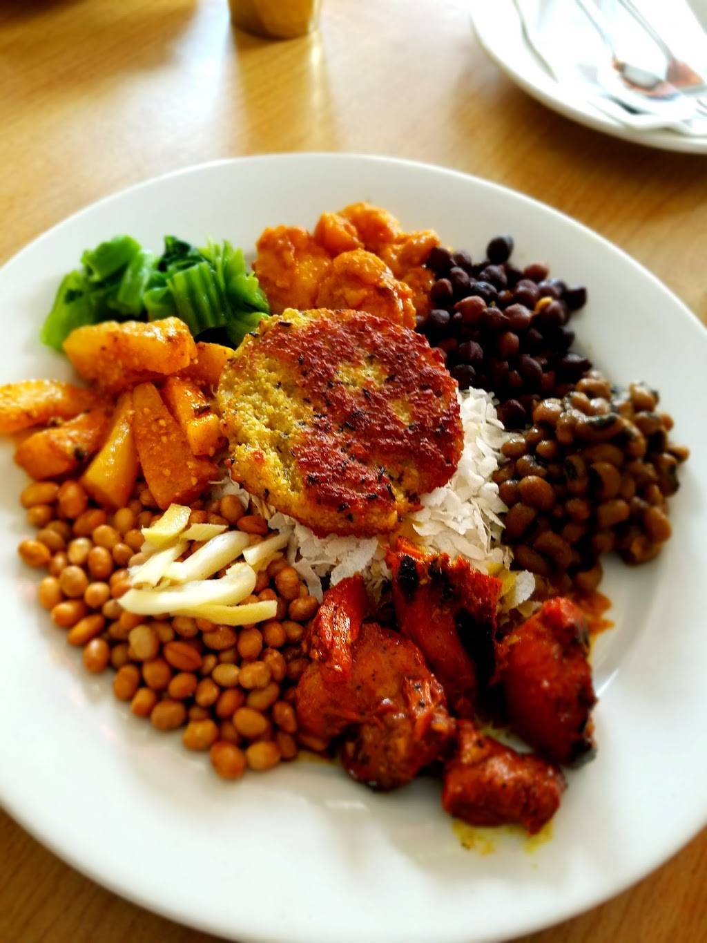 Woodside Cafe | restaurant | 64-23 Broadway, Woodside, NY 11377, USA | 3476423445 OR +1 347-642-3445