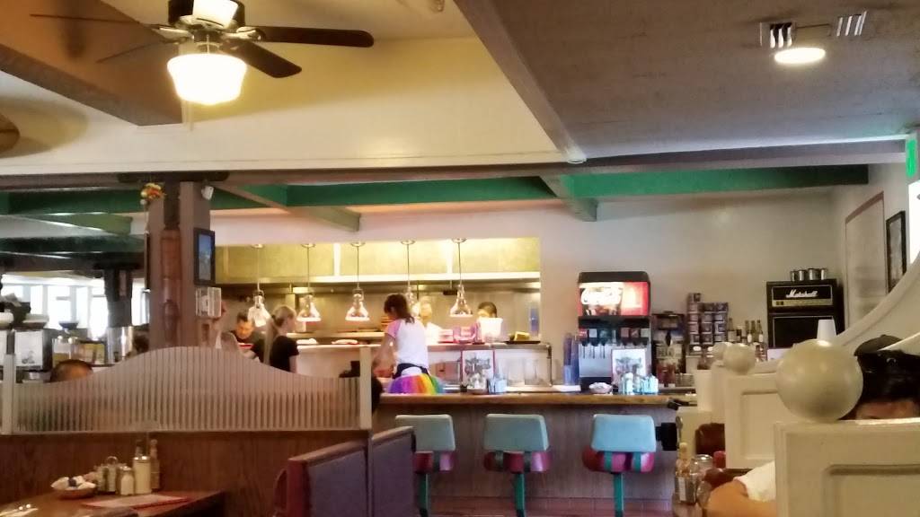 The Potholder Cafe Too | restaurant | 301 W Broadway, Long Beach, CA 90802, USA | 5624326824 OR +1 562-432-6824