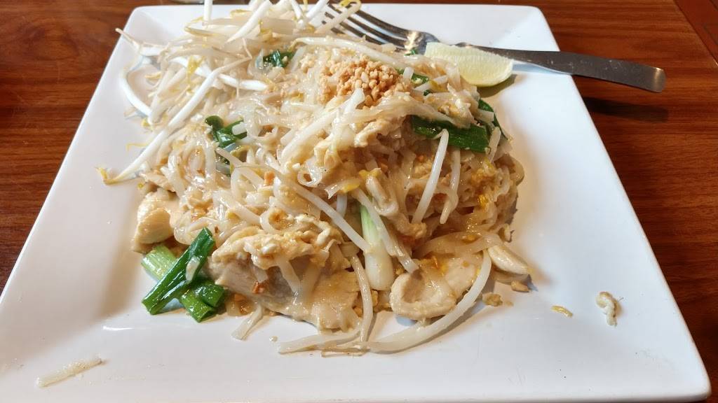 Pho O-sha Thai-Vietnamese Restaurant | restaurant | 356 Arsenal St, Watertown, MA 02472, USA | 6179262222 OR +1 617-926-2222