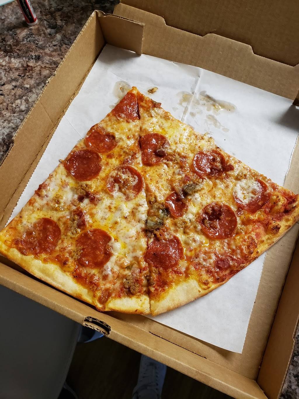 New York New York Pizza | restaurant | 5509 E Fowler Ave, Temple Terrace, FL 33617, USA | 8132529900 OR +1 813-252-9900