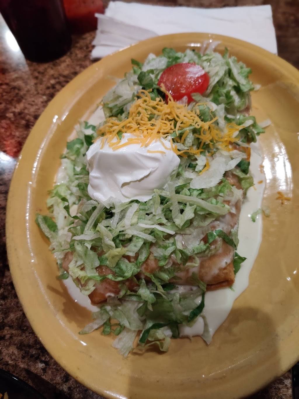 Mis Arcos Mexican Restaurant | restaurant | 1926 S Garrison Ave, Carthage, MO 64836, USA | 4172370547 OR +1 417-237-0547