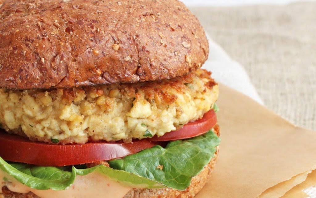 Twisted Pig Ale & Smokehouse | restaurant | 2021, 722 Mt Vernon Ave, Portsmouth, VA 23707, USA | 7573997557 OR +1 757-399-7557