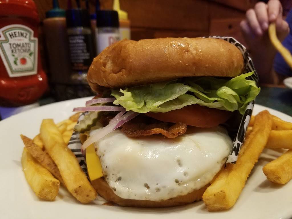 Smokey Bones BBQ & Grill - York | meal takeaway | 1301 Kenneth Rd, York, PA 17404, USA | 7178463760 OR +1 717-846-3760