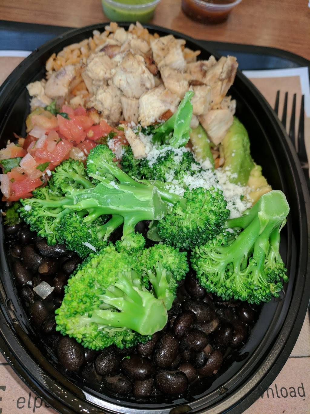 El Pollo Loco | restaurant | 2780 Tapo Canyon Rd, Simi Valley, CA 93063, USA | 8055814884 OR +1 805-581-4884