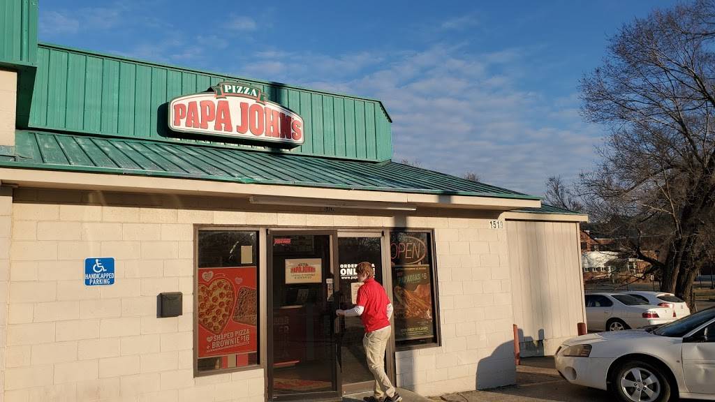 Papa Johns Pizza | restaurant | 1519 S Broadway St, Pittsburg, KS 66762, USA | 6202327272 OR +1 620-232-7272