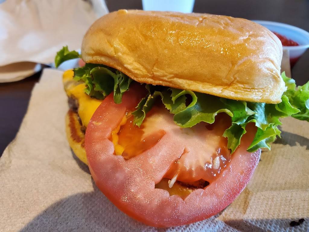 Shake shack | restaurant | 8810 SW 136th St, Miami, FL 33176, USA | 7866055301 OR +1 786-605-5301