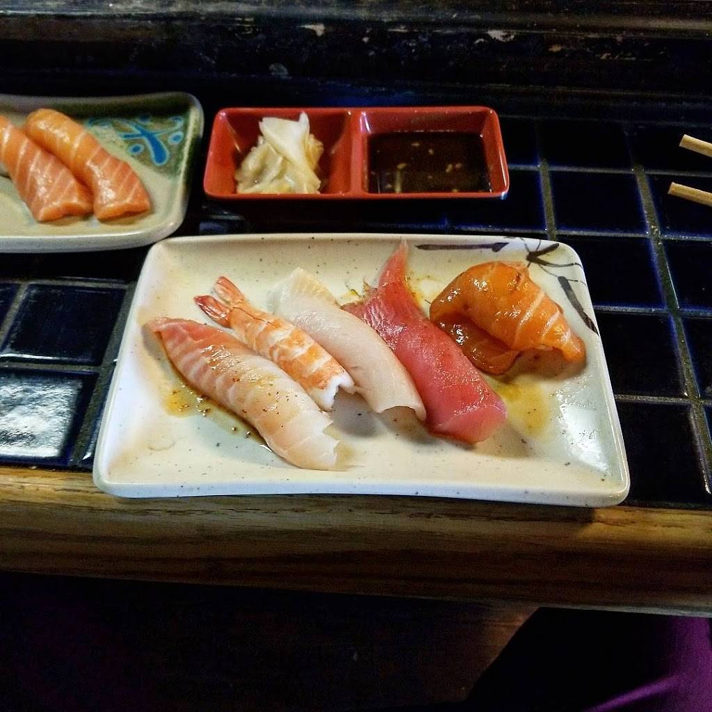 Nozomi Sushi | restaurant | 2202 W Charleston Blvd, Las Vegas, NV 89106, USA | 7024570227 OR +1 702-457-0227