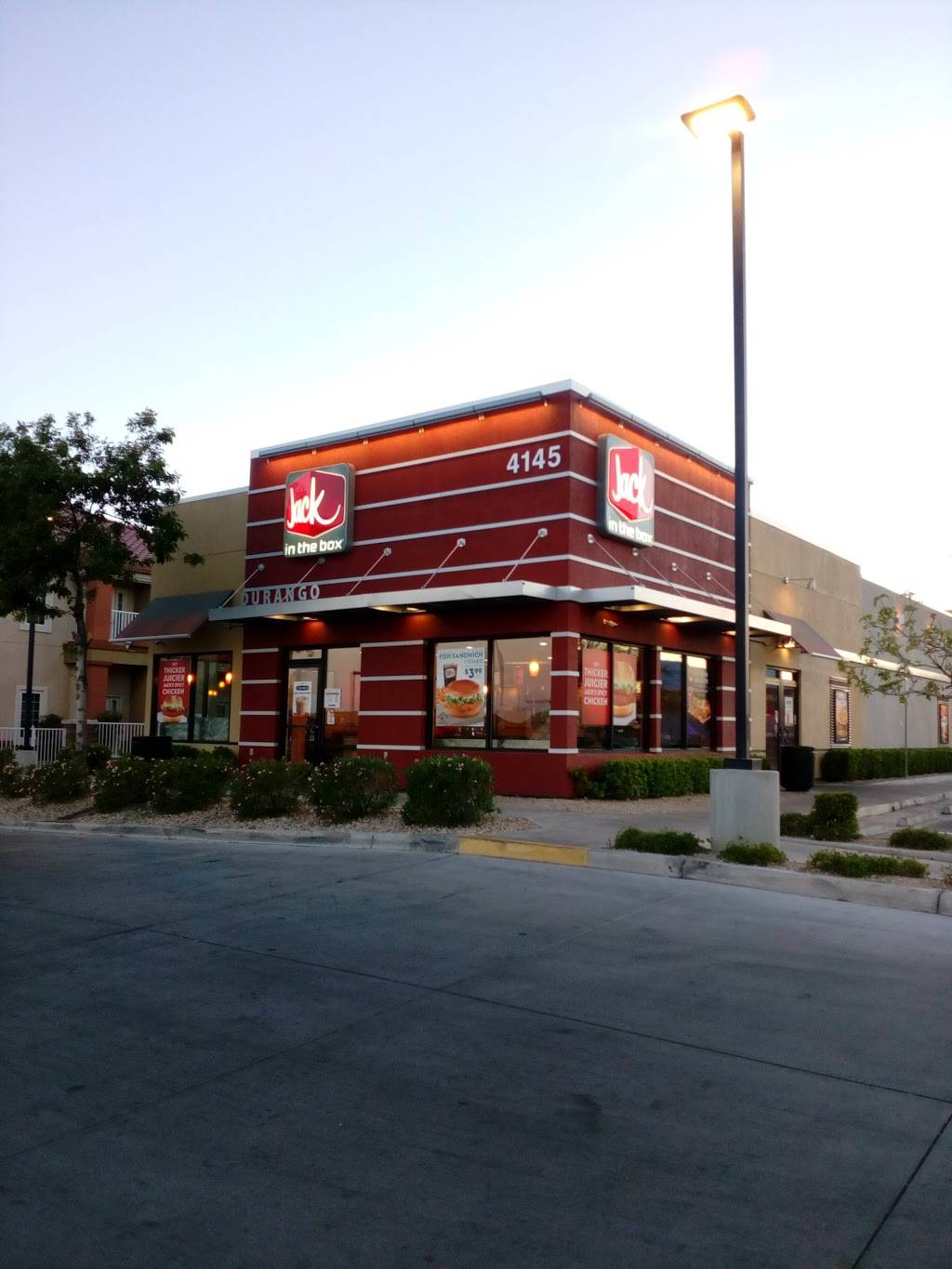 Jack in the Box | restaurant | 4145 S Durango Dr, Las Vegas, NV 89147, USA | 7023672236 OR +1 702-367-2236