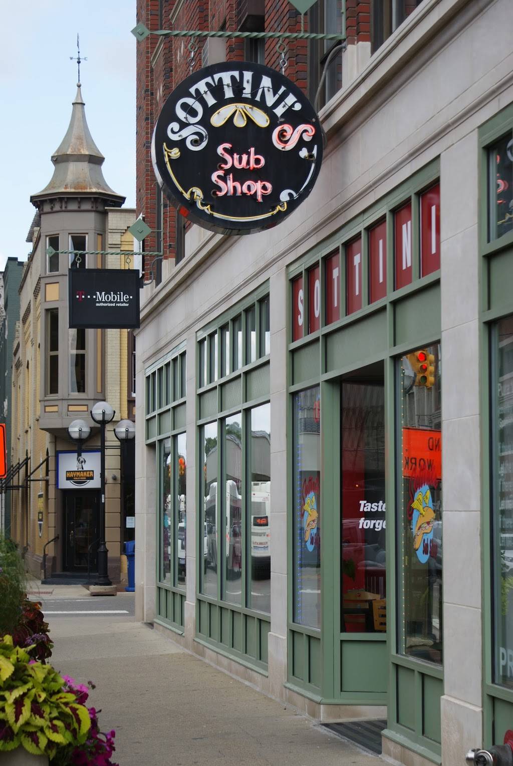 Sottinis Sub Shop | meal takeaway | 205 S 4th Ave, Ann Arbor, MI 48104, USA | 7347697827 OR +1 734-769-7827