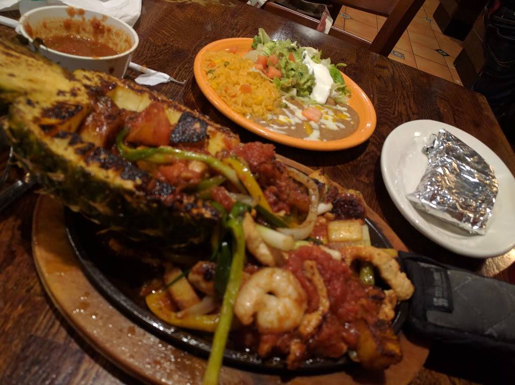 El Tapatio | restaurant | 707 Milford Rd, Merrimack, NH 03054, USA | 6032625801 OR +1 603-262-5801