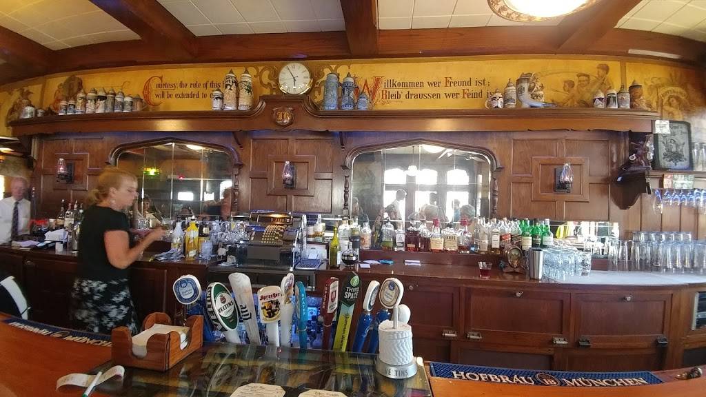 Kegels Inn | restaurant | 5901 W National Ave, West Allis, WI 53214, USA | 4142579999 OR +1 414-257-9999