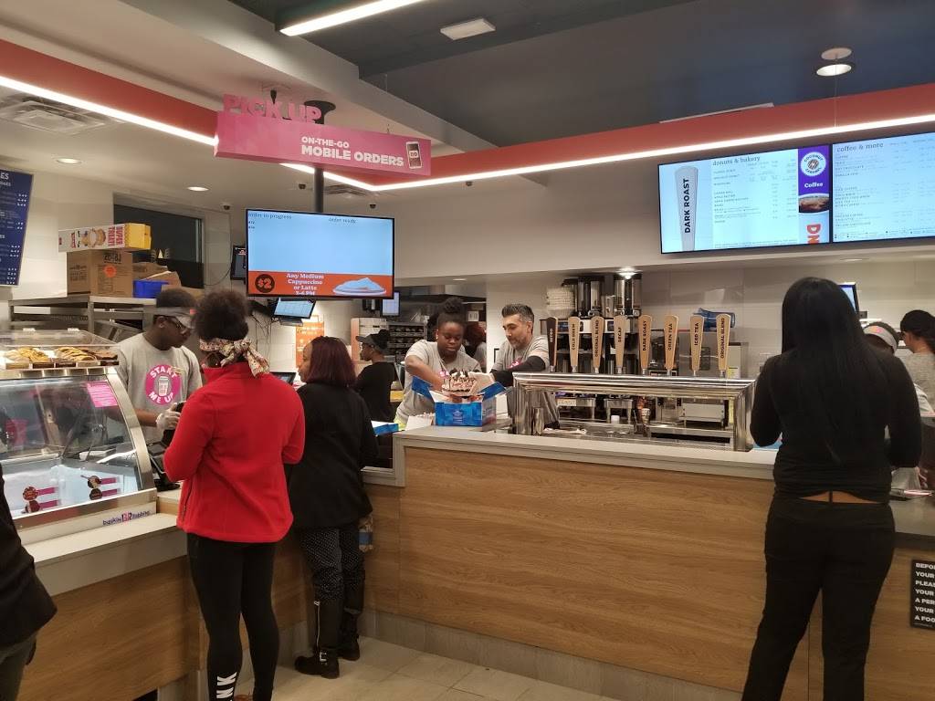 Dunkin Donuts | restaurant | 834 N Hampton Rd, DeSoto, TX 75115, USA | 4697473103 OR +1 469-747-3103