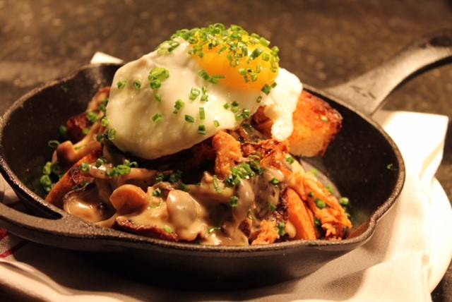 The River and Rail Restaurant | restaurant | 2201 Crystal Spring Ave SW, Roanoke, VA 24014, USA | 5404006830 OR +1 540-400-6830