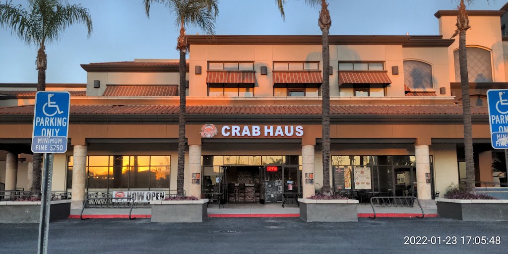 Cravin Crab Haus | restaurant | 1201 University Ave #117, Riverside, CA 92507, USA | 9517425859 OR +1 951-742-5859
