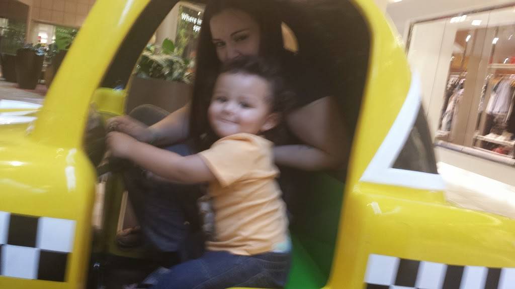 Hot Dog on a Stick | restaurant | 1600 S Azusa Ave #169G, City of Industry, CA 91748, USA | 6269651041 OR +1 626-965-1041