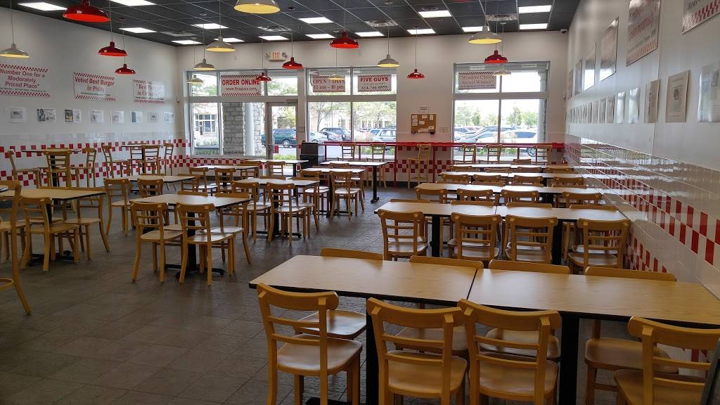 Five Guys | meal takeaway | 7036 Hospital Dr, Dublin, OH 43016, USA | 6147660555 OR +1 614-766-0555