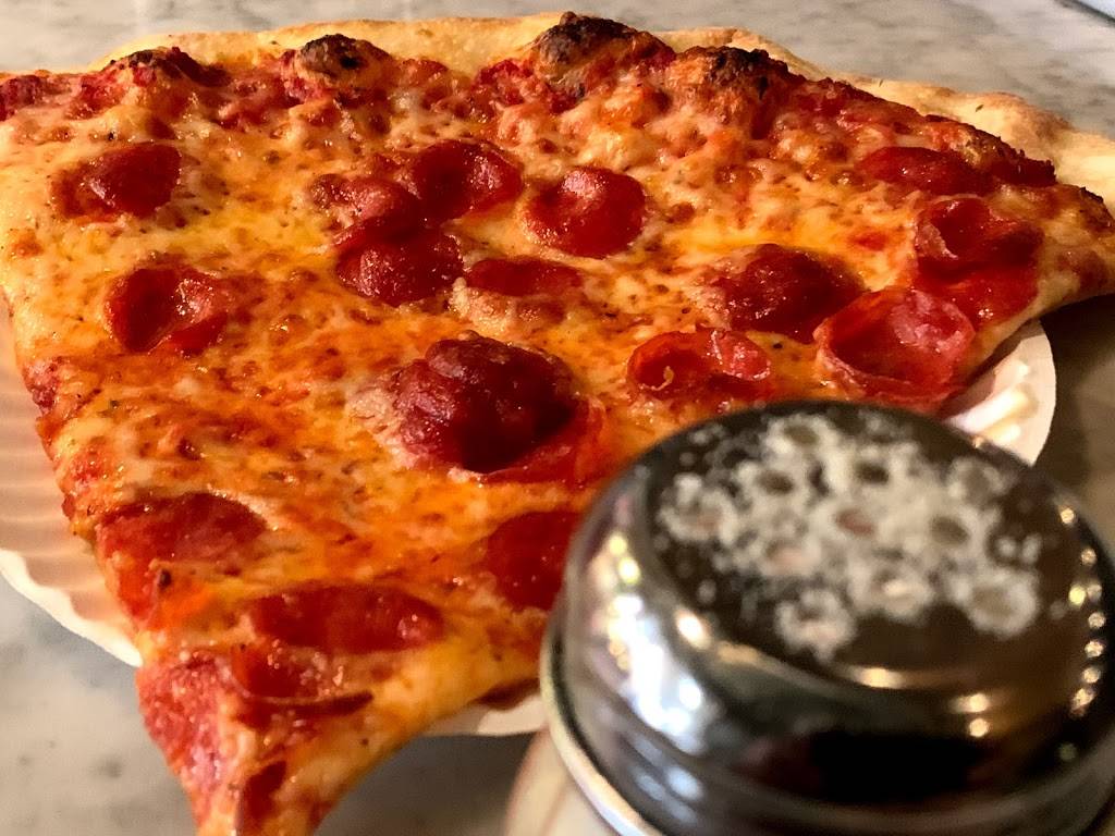 Audrey Janes Pizza Garage | restaurant | 2675 13th St, Boulder, CO 80304, USA | 3034422032 OR +1 303-442-2032