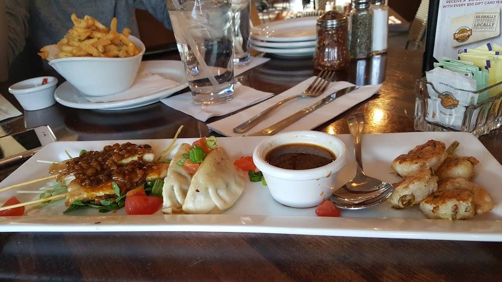 Sammys Woodfired Pizza | restaurant | 7345 Arroyo Crossing Pkwy #100, Las Vegas, NV 89113, USA | 7022637171 OR +1 702-263-7171