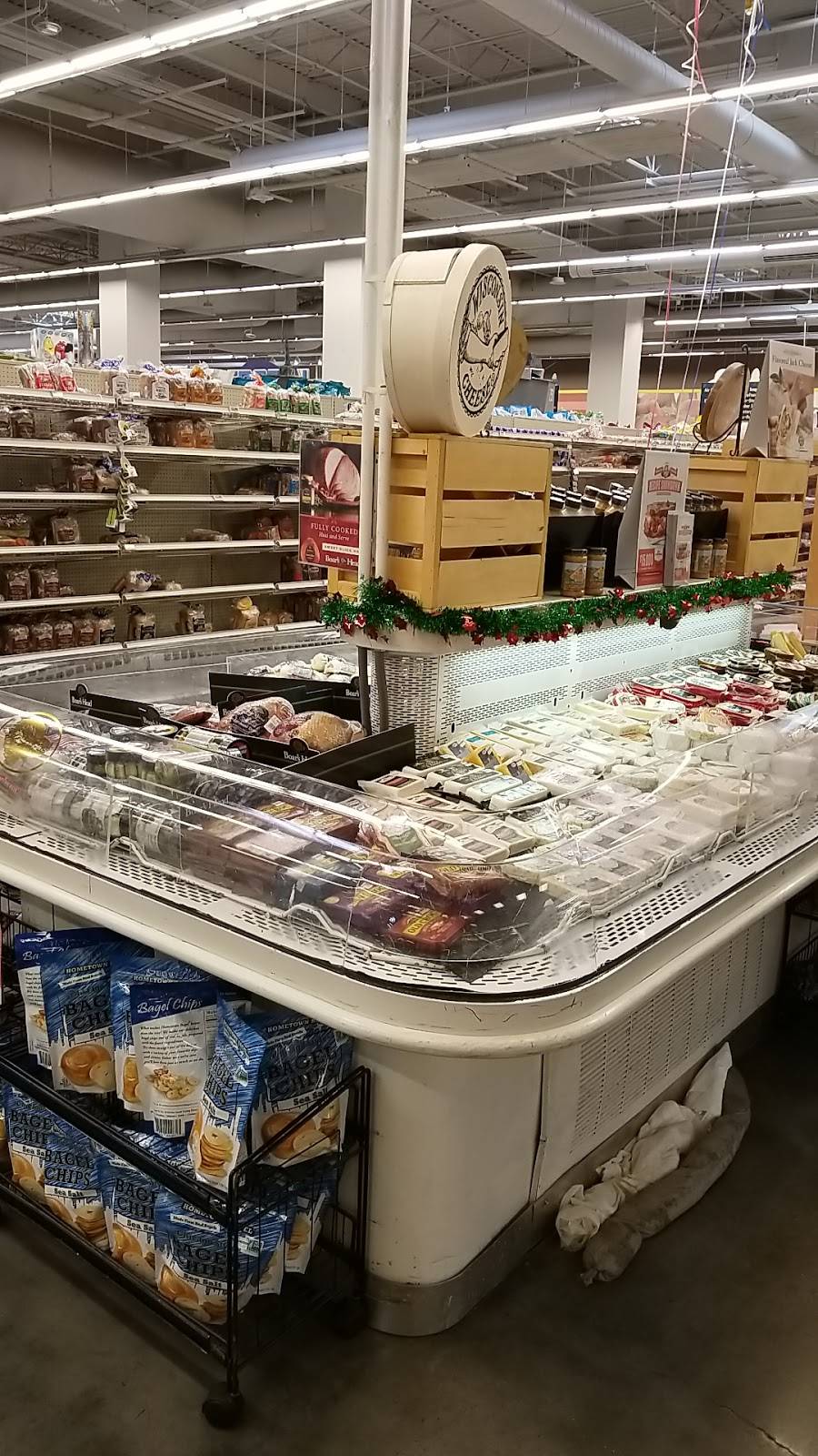 San Diego NB Commissary | bakery | 2525 Callagan Hwy BLDG 3629, San Diego, CA 92113, USA | 6195568657 OR +1 619-556-8657