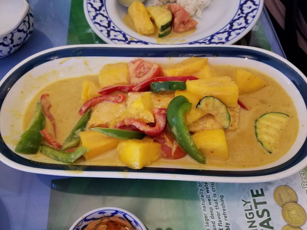 Thai Thani Restaurant | restaurant | 408 Humphrey St, Swampscott, MA 01907, USA | 7815961820 OR +1 781-596-1820