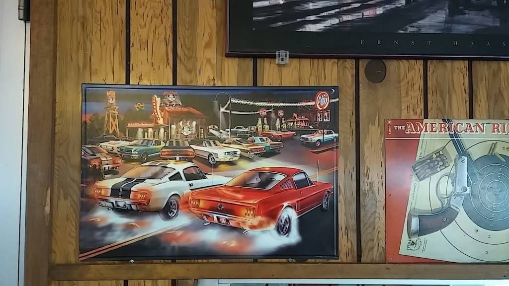 Circle T Burgers | restaurant | 523 NM-314, Belen, NM 87002, USA | 5058644135 OR +1 505-864-4135