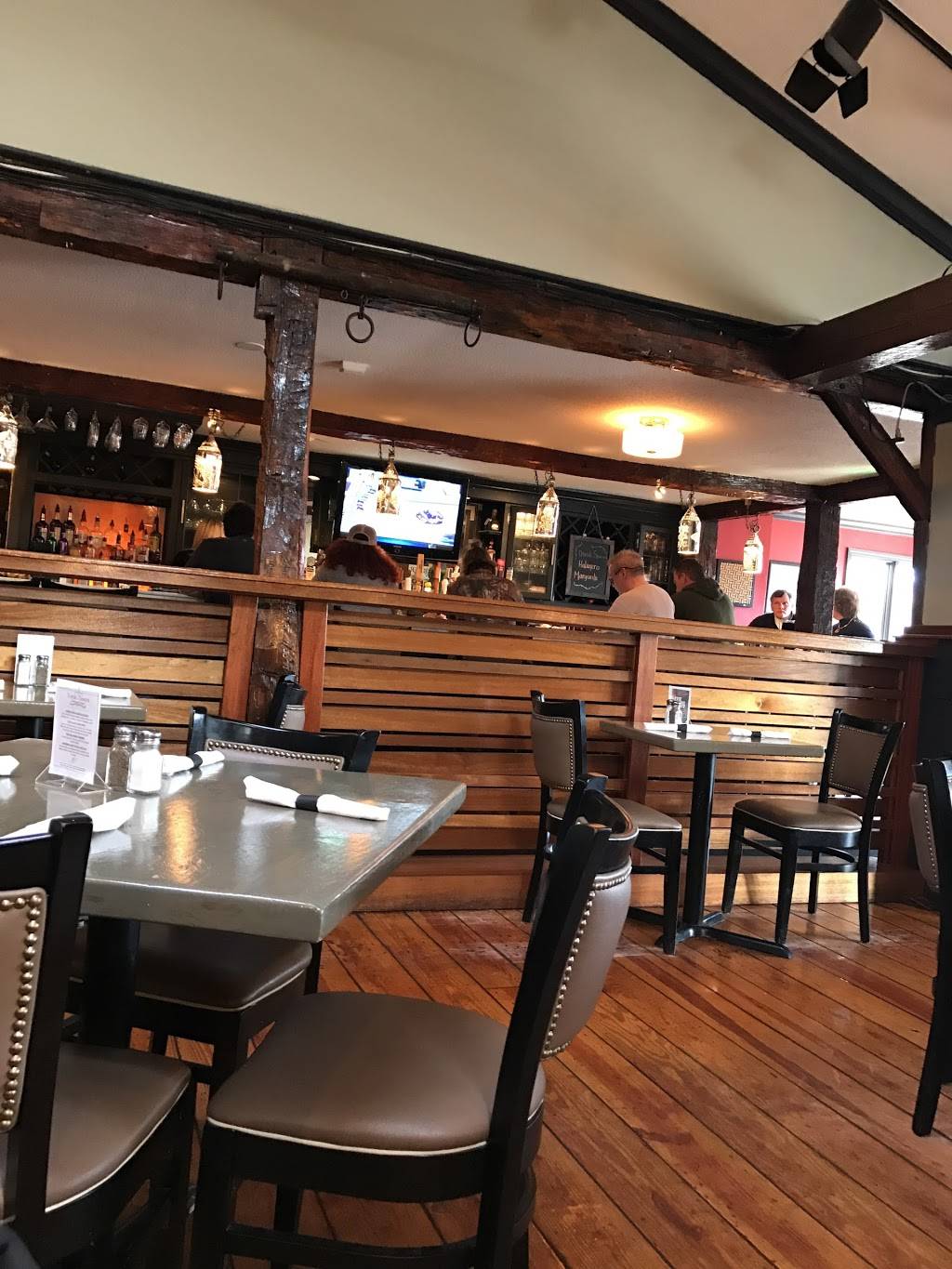 Yarde Tavern South Hadley | restaurant | 3 Hadley St, South Hadley, MA 01075, USA | 4133154339 OR +1 413-315-4339