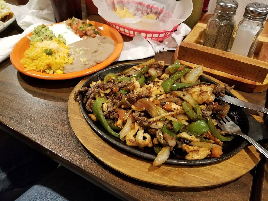 El Cajete | restaurant | 3301 Franklin St, Michigan City, IN 46360, USA | 2198723333 OR +1 219-872-3333