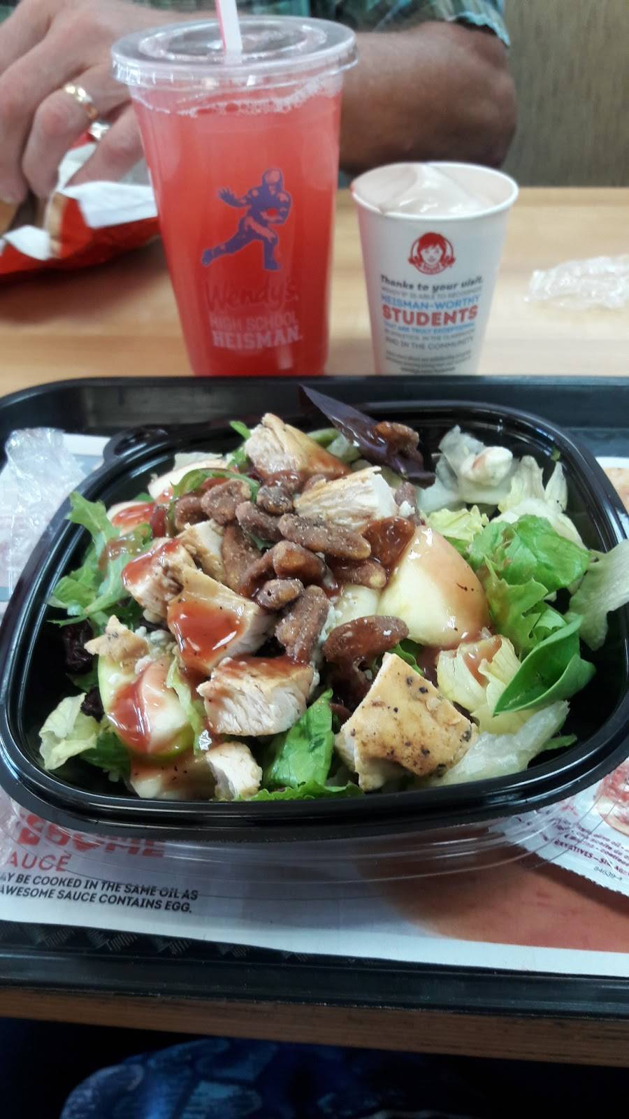 Wendys | restaurant | 3565 Central Ave, Riverside, CA 92506, USA | 9513287951 OR +1 951-328-7951