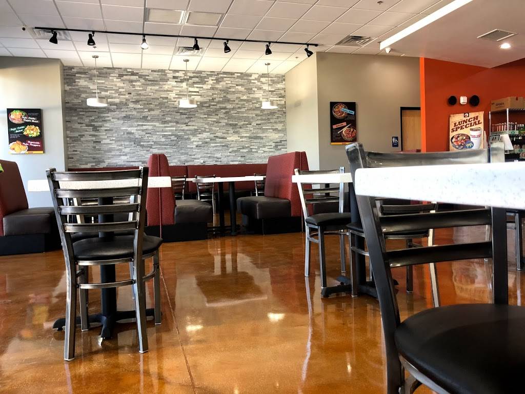 Yogis Grill | restaurant | 1245 W Chandler Blvd #4, Chandler, AZ 85224, USA | 4803987186 OR +1 480-398-7186