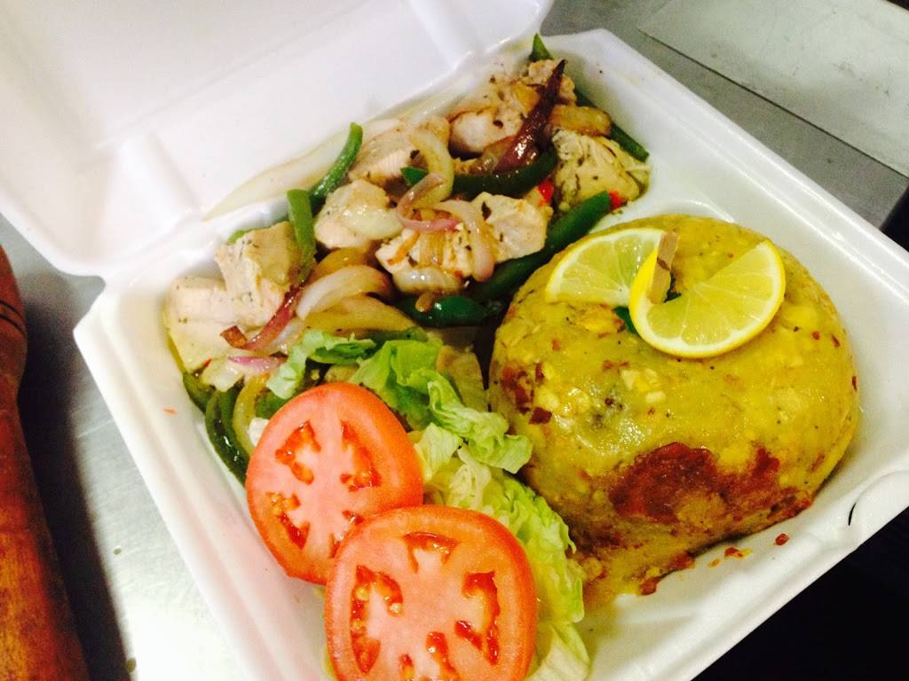 Mi Isla Bakery & Restaurant | restaurant | 738 Chicopee St, Chicopee, MA 01013, USA | 4134378501 OR +1 413-437-8501