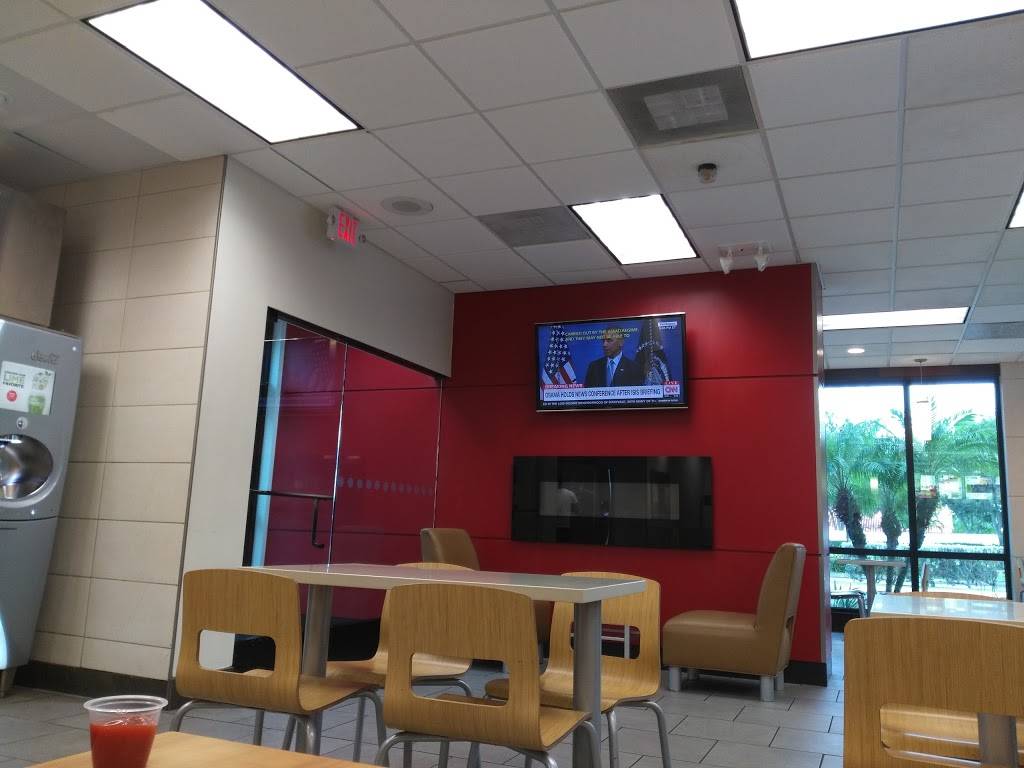 Wendys | restaurant | 7050 Jog Rd, Lake Worth, FL 33467, USA | 5616413337 OR +1 561-641-3337