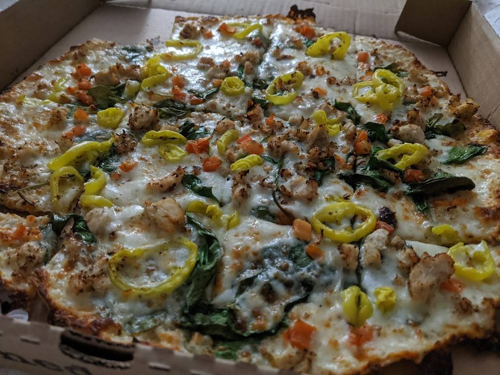 HotBox Pizza | meal delivery | 30 E Georgia St, Indianapolis, IN 46204, USA | 3176566000 OR +1 317-656-6000