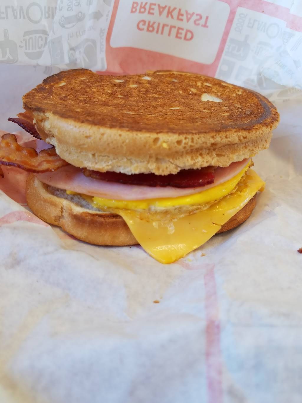 Jack in the Box | restaurant | 238 W Felicita Ave, Escondido, CA 92025, USA | 7607467504 OR +1 760-746-7504