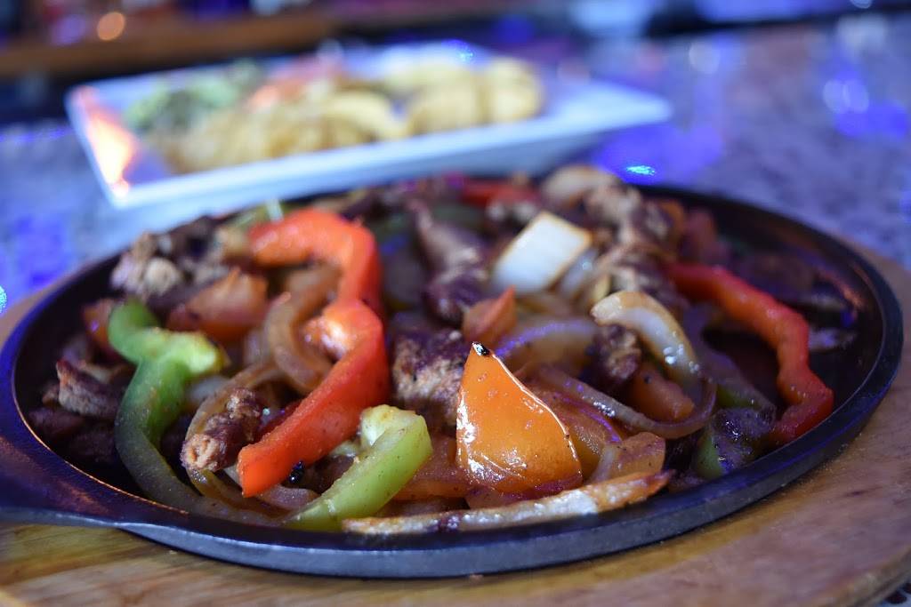 Amigos | Family Restaurant Staples Mill | restaurant | 1808 Staples Mill Rd, Richmond, VA 23230, USA | 8042694859 OR +1 804-269-4859