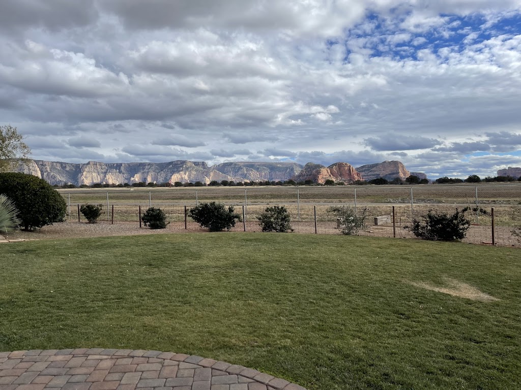 Mesa Grill Sedona | restaurant | 1185 Airport Rd, Sedona, AZ 86336, USA | 9282822400 OR +1 928-282-2400