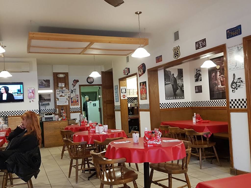 East Side Diner | restaurant | 268 E Main St, Welland, ON L3B 3W9, Canada | 2898208638 OR +1 289-820-8638