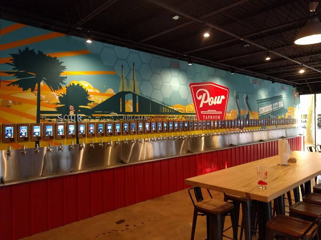 Pour Taproom St. Pete | restaurant | 225 2nd Ave N, St. Petersburg, FL 33701, USA | 7274406677 OR +1 727-440-6677