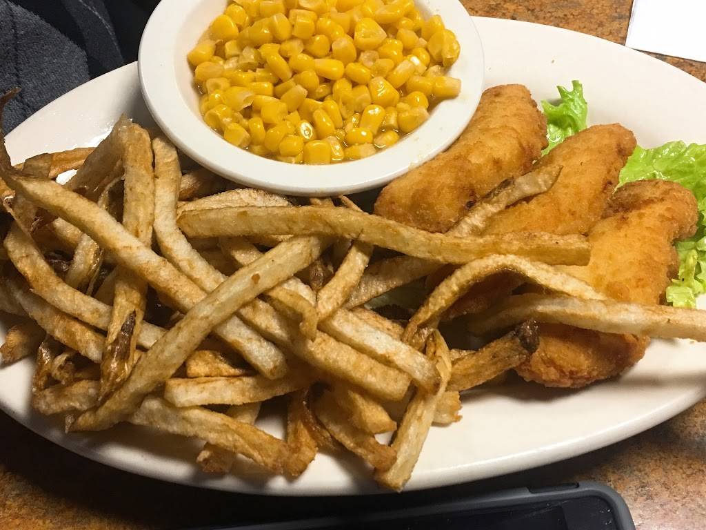 Lindseys Restaurant | restaurant | 1900 Tuscarawas St W, Canton, OH 44708, USA | 3304556908 OR +1 330-455-6908