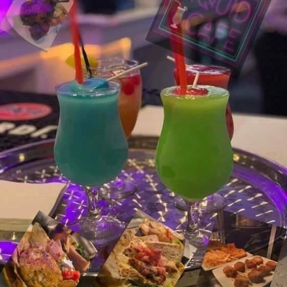 Liquid Cafe | restaurant | 10201 Abercorn St, Savannah, GA 31406, USA | 9127775663 OR +1 912-777-5663