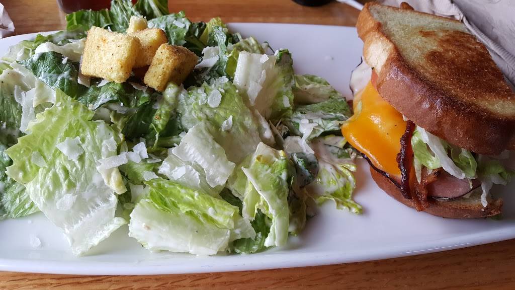 Applebees Grill + Bar | restaurant | 97 NE Interstate 410 Loop, San Antonio, TX 78216, USA | 2109797701 OR +1 210-979-7701