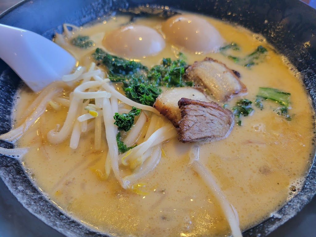 hikari sushi & ramen | restaurant | 529 N McKinley St Suite #101, Corona, CA 92879, USA | 9518080048 OR +1 951-808-0048