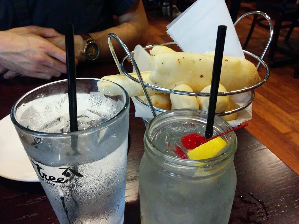 The Olive Tree | restaurant | 7005 Ritchie Hwy, Glen Burnie, MD 21061, USA | 4107618237 OR +1 410-761-8237