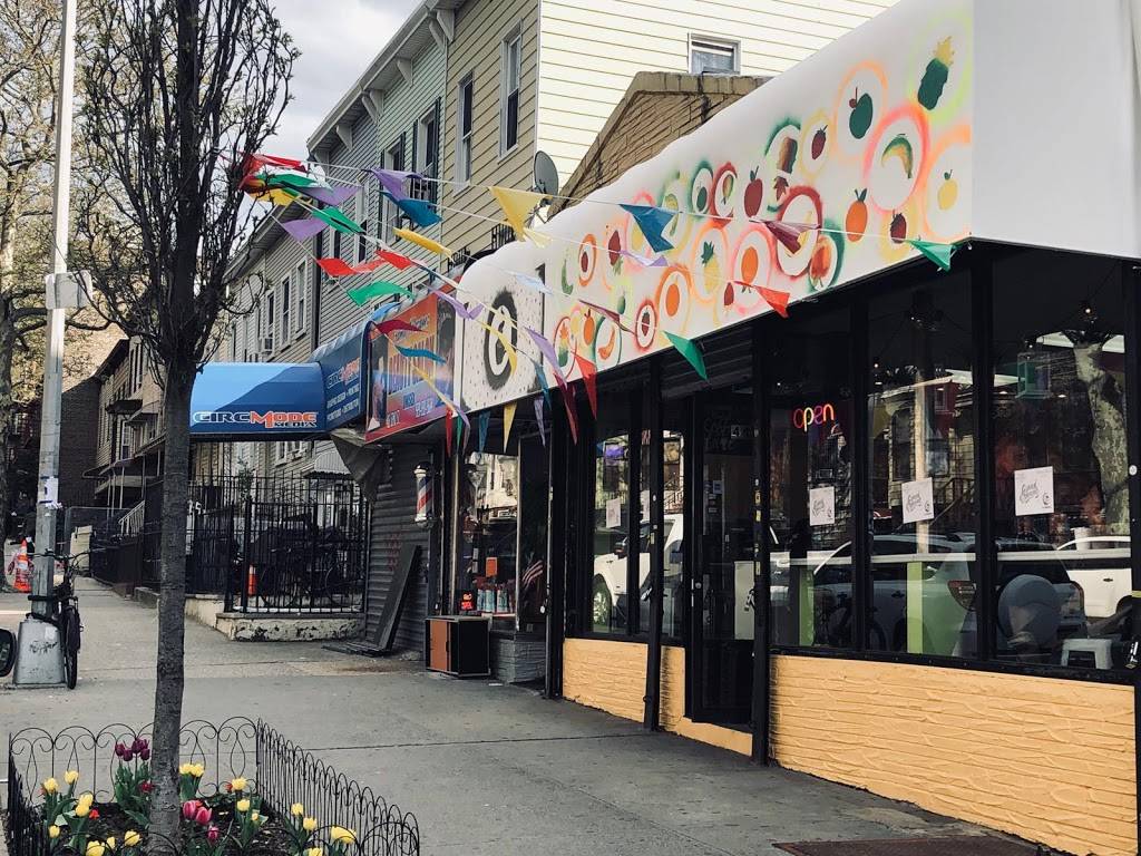 La jugueria Sunset Park BKLYN | restaurant | 410 52nd St, Brooklyn, NY 11220, USA | 9292950452 OR +1 929-295-0452