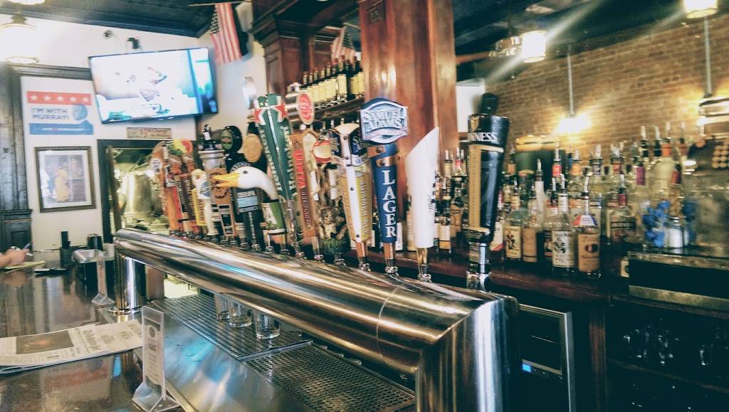 Exiles Bar | restaurant | 1610 U St NW, Washington, DC 20009, USA | 2022322171 OR +1 202-232-2171