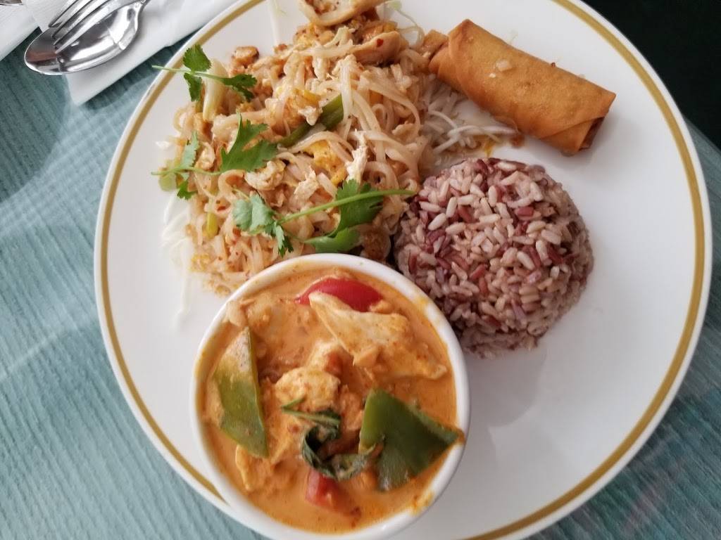 Emerald II Thai Cuisine | restaurant | 27227 Pacific Hwy S, Federal Way, WA 98003, USA | 2539412022 OR +1 253-941-2022