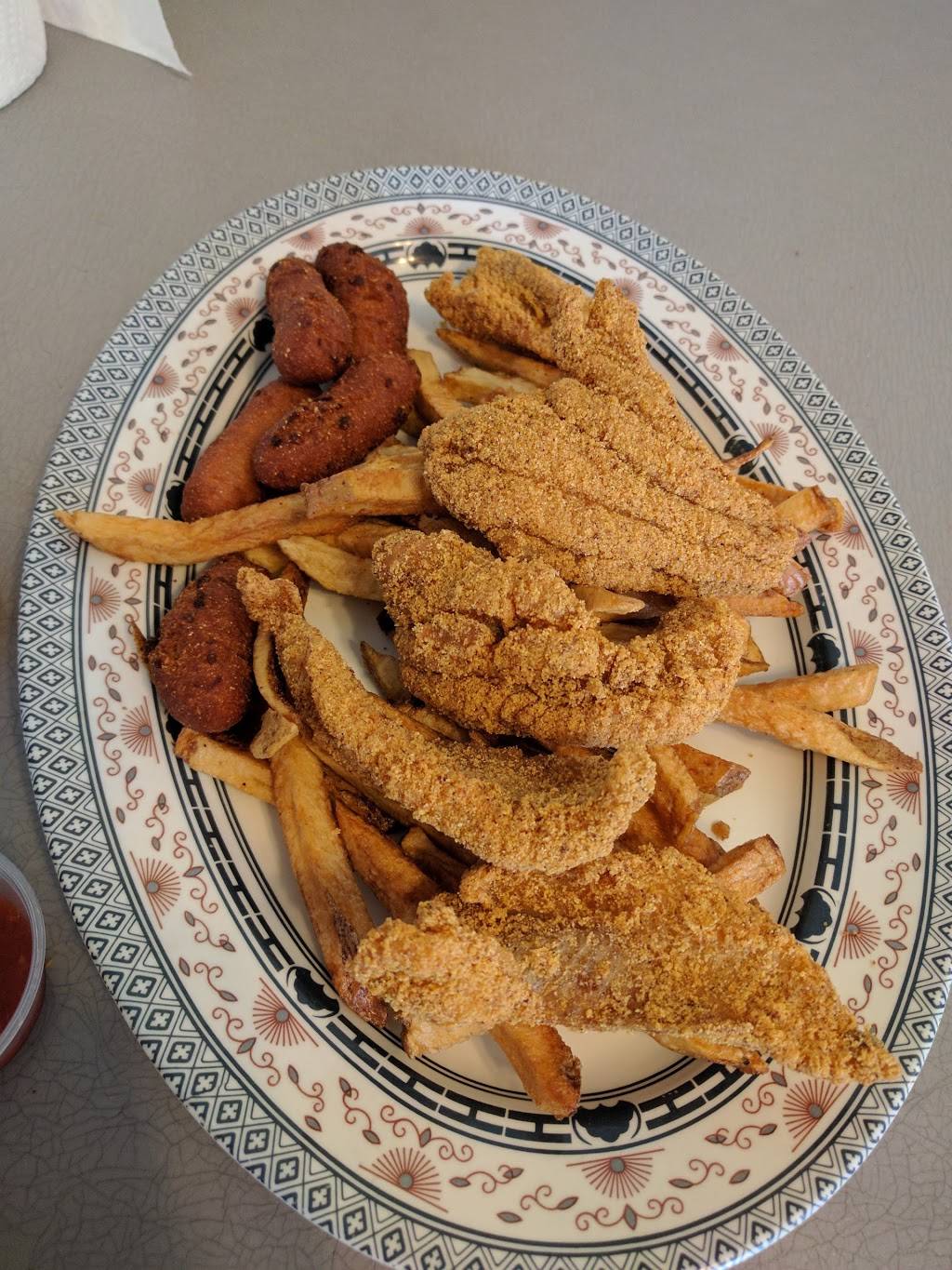 Adams Crawfish Shack | restaurant | 711 Southwood Dr, Lufkin, TX 75904, USA | 9366992729 OR +1 936-699-2729